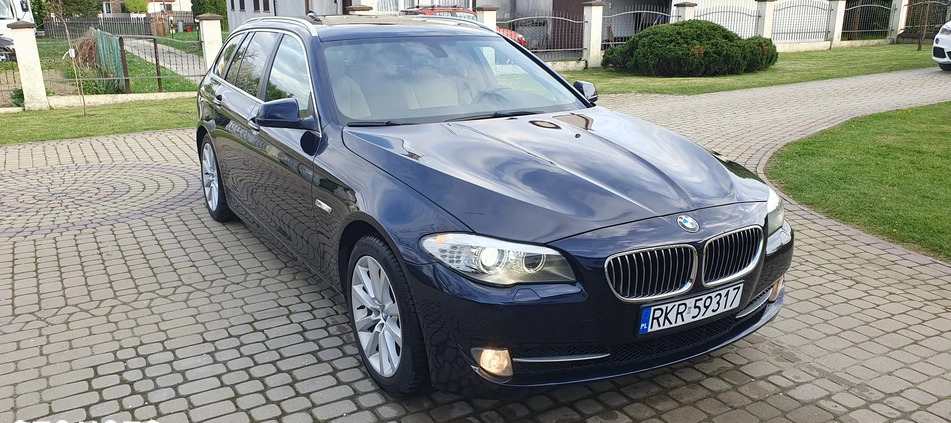 BMW Seria 5 cena 55900 przebieg: 205000, rok produkcji 2013 z Tuczno małe 466